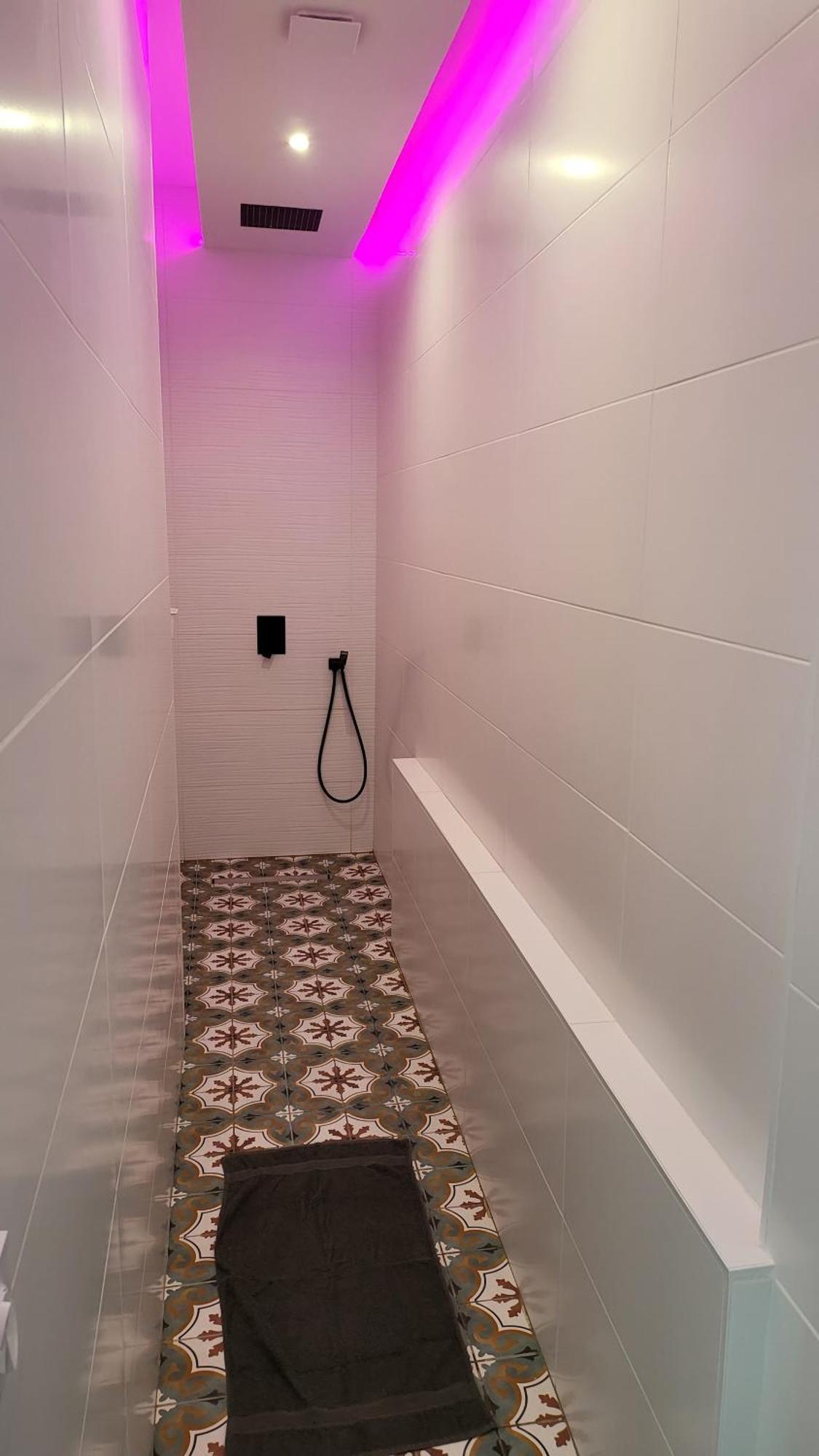 Martroi - Coeur De Ville - 3 Pieces 80 M2 Tv - Internet Haut Debit - Loisirs Et Affaires Orlean Zewnętrze zdjęcie