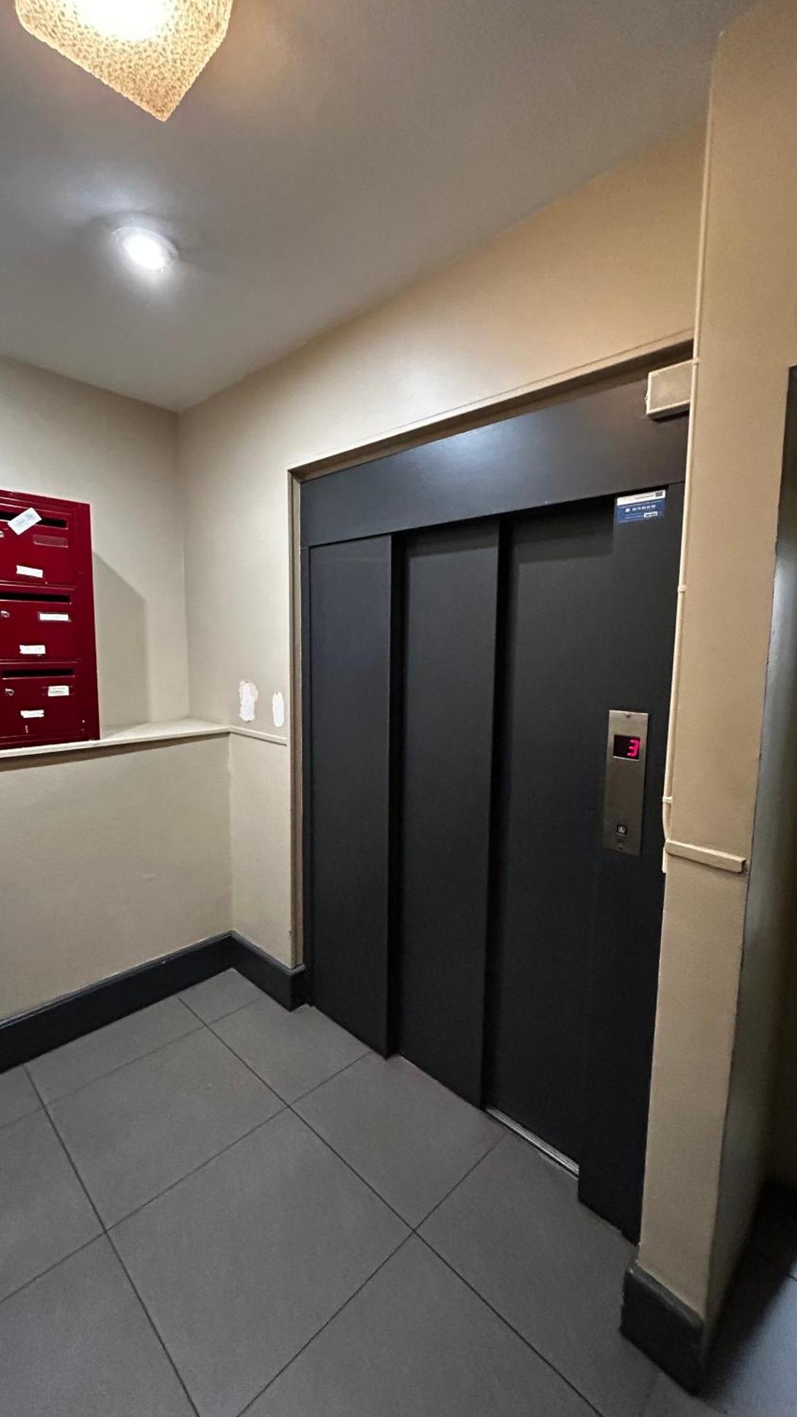 Martroi - Coeur De Ville - 3 Pieces 80 M2 Tv - Internet Haut Debit - Loisirs Et Affaires Orlean Zewnętrze zdjęcie